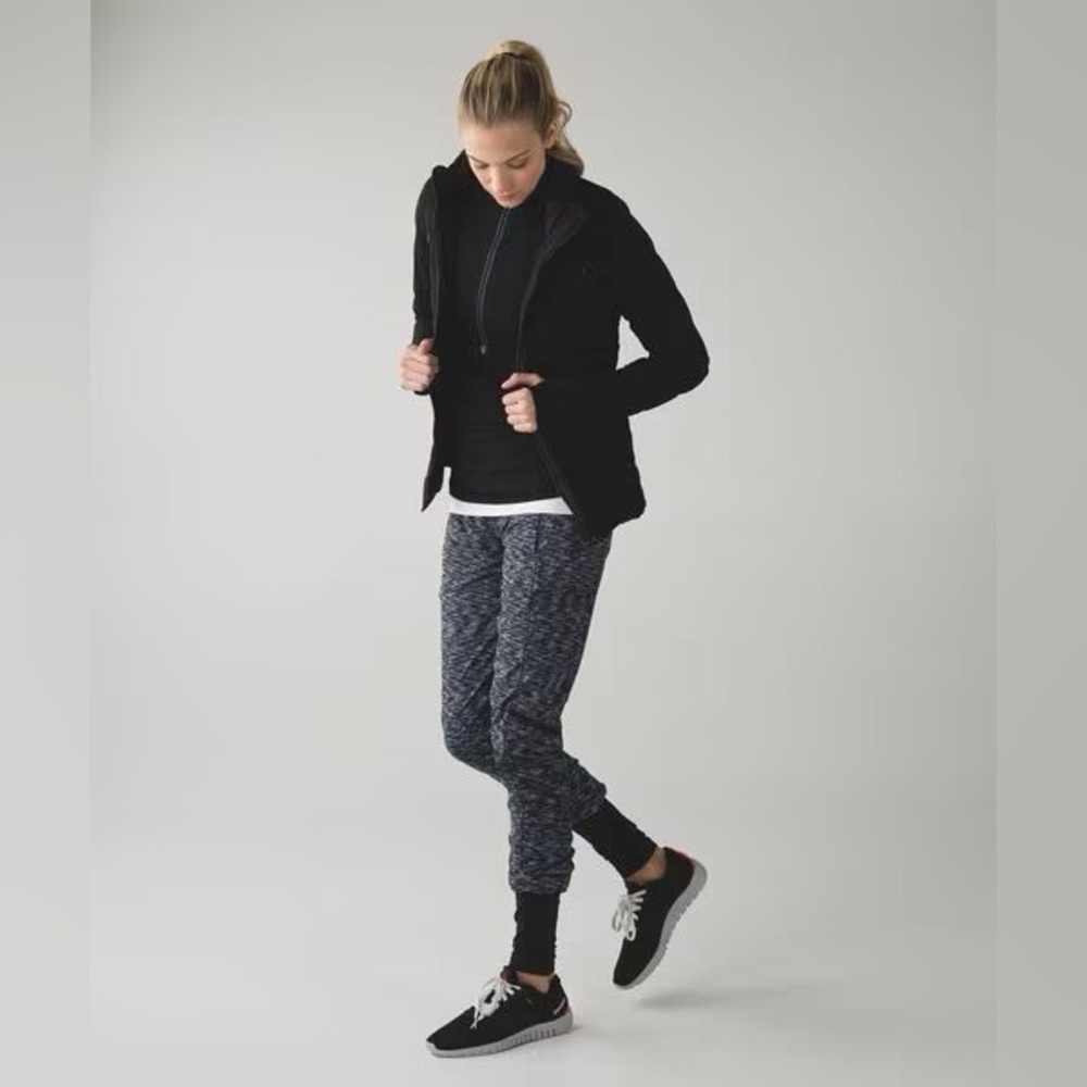 NWOT Lululemon It's Rulu Run Pant Runderful Pant in Static Slate Black, Size 6